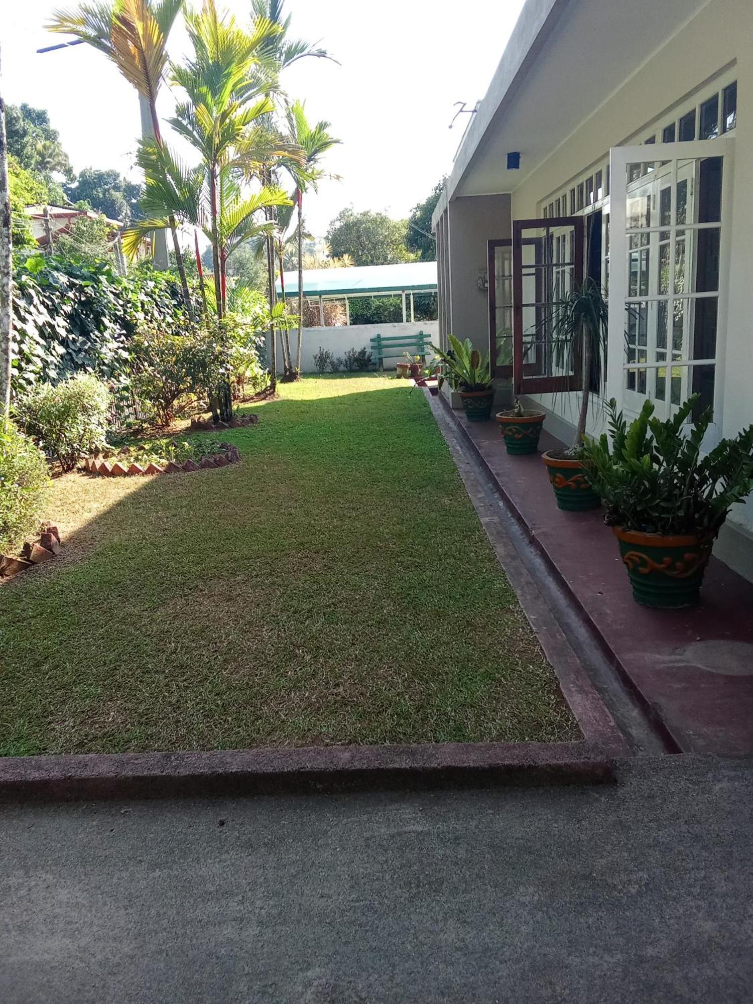 Kandy Twin Hostel Luaran gambar